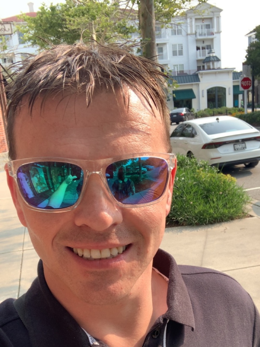 Meet your Posher, Justin